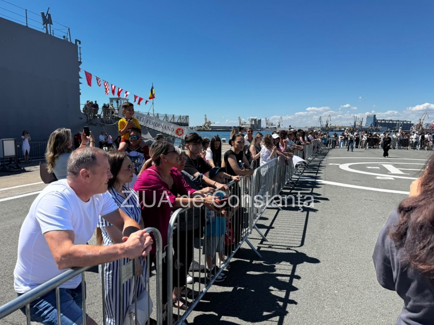 foto fregata regina maria revine in portul militar constanta a participat la operatia eunavfor med irini foto fregata regina maria revine in portul militar constanta a participat la operatia eunavfor med irini