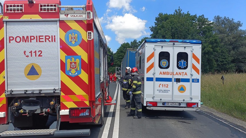 accident grav pe dn1 in judetul sibiu traficul este blocat pe ambele sensuri 943084 accident grav pe dn1 in judetul sibiu traficul este blocat pe ambele sensuri 943084