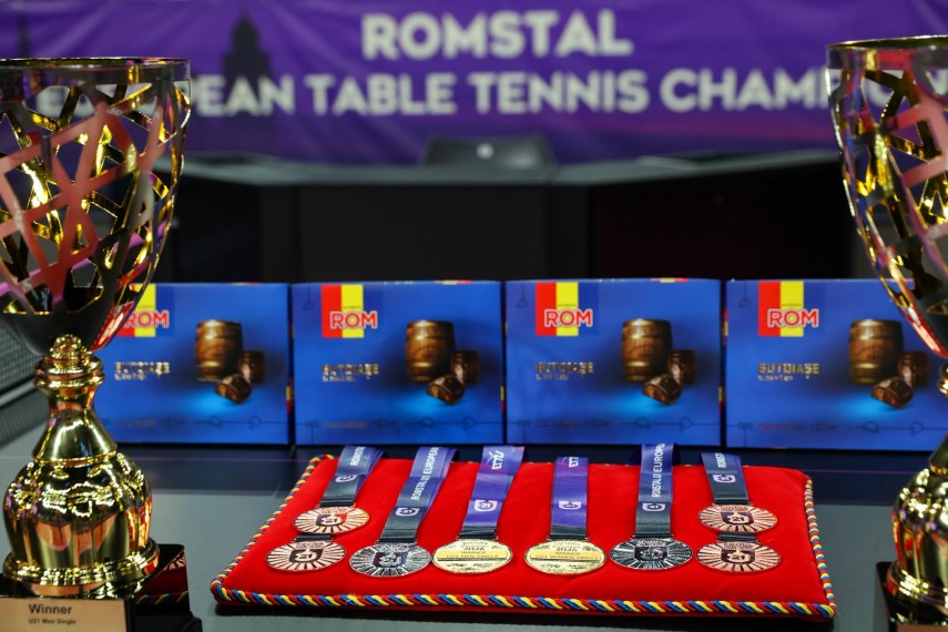 tenis de masa constanta bianca mei rosu vicecampioana europeana under 21 la dublu feminin p 943087 tenis de masa constanta bianca mei rosu vicecampioana europeana under 21 la dublu feminin p 943087