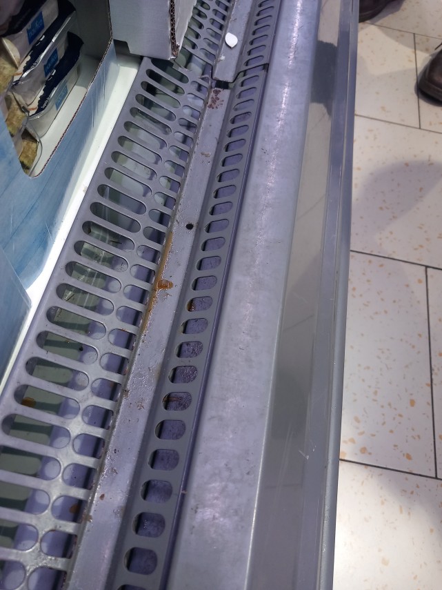 foto comisarii cjpc constanta au inchis lidl navodari ce nereguli au fost constatate 943550 foto comisarii cjpc constanta au inchis lidl navodari ce nereguli au fost constatate 943550