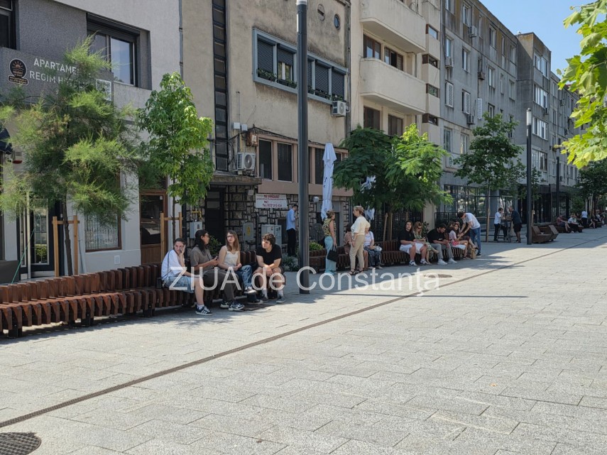 foto video reactii dupa bacalaureat 2026 cum s au descurcat absolventii din constanta la proba scrisa foto video reactii dupa bacalaureat 2026 cum s au descurcat absolventii din constanta la proba scrisa