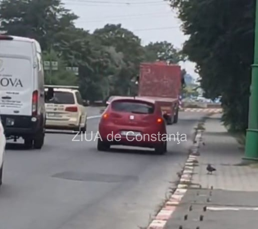 foto video stiri constanta accident in navodari o autospeciala de politie si un autoturism implicate foto video stiri constanta accident in navodari o autospeciala de politie si un autoturism implicate