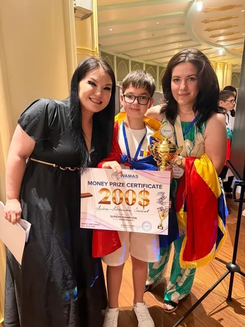 foto video elev din constanta dublu super champion la olimpiada internationala de aritmetica mentala foto video elev din constanta dublu super champion la olimpiada internationala de aritmetica mentala