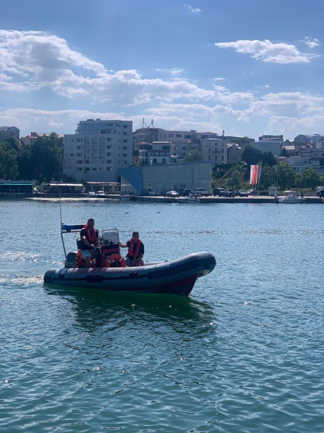 foto video sute de pompieri din 19 judete si municipiul bucuresti detasati pe litoral in sezonul estival foto video sute de pompieri din 19 judete si municipiul bucuresti detasati pe litoral in sezonul estival