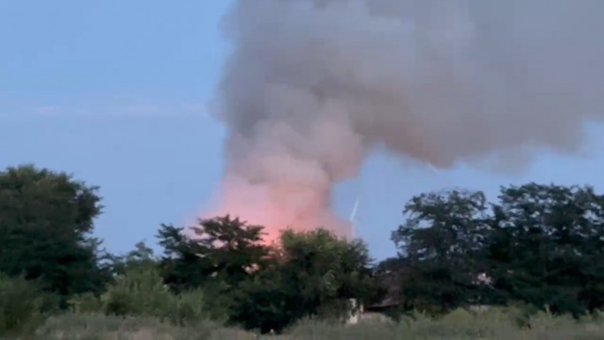 stiri constanta azi foto video incendiu de proportii la o hala din medgidia flacarile se manifesta pe stiri constanta azi foto video incendiu de proportii la o hala din medgidia flacarile se manifesta pe