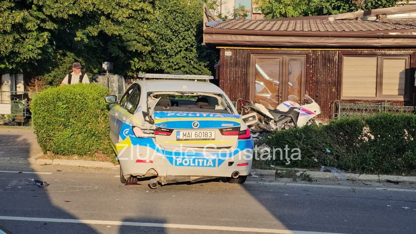 foto video accident grav in 2 mai o autospeciala de politie si o motocicleta lovite de un autocar trei foto video accident grav in 2 mai o autospeciala de politie si o motocicleta lovite de un autocar trei
