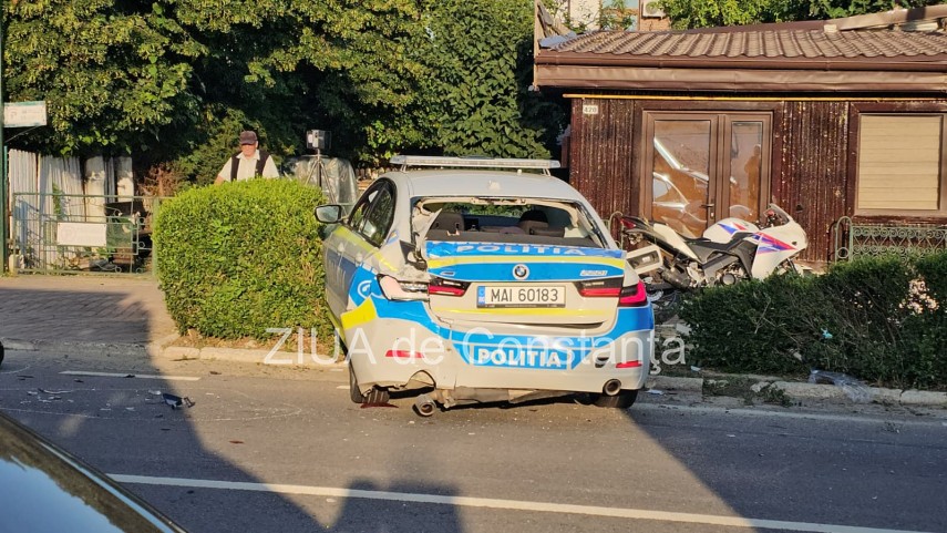 foto video accident grav in 2 mai o autospeciala de politie si o motocicleta lovite de un autocar trei foto video accident grav in 2 mai o autospeciala de politie si o motocicleta lovite de un autocar trei