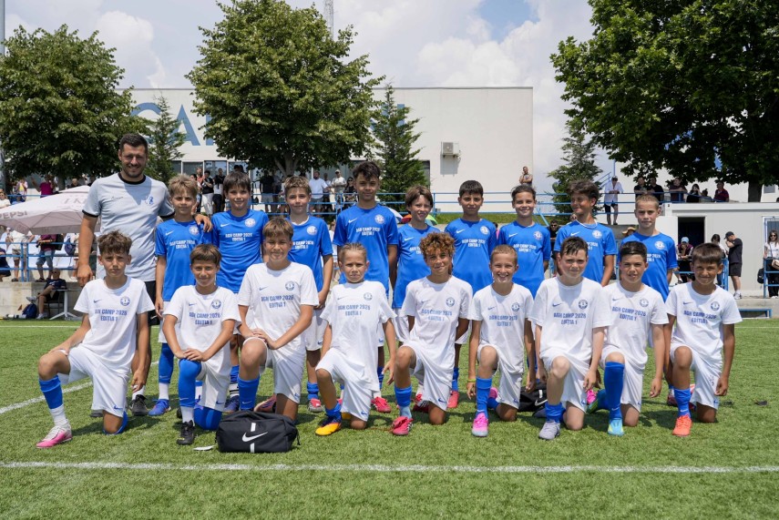 peste 150 de copii au participat la camp ul academiei hagi au muncit au invatat si s au bucurat de fotbal peste 150 de copii au participat la camp ul academiei hagi au muncit au invatat si s au bucurat de fotbal