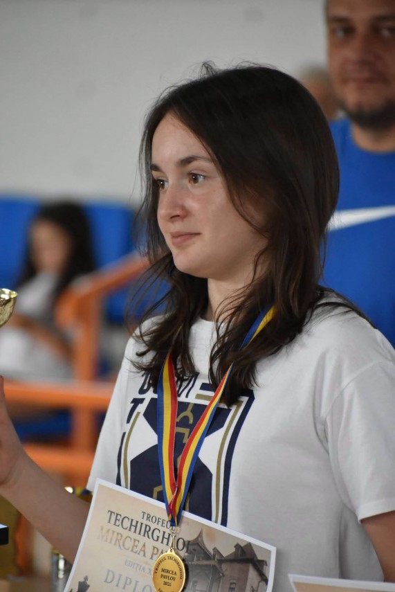 sah csm constanta 13 medalii la trofeul mircea pavlov eduard cotoros a reusit o adevarata performanta sah csm constanta 13 medalii la trofeul mircea pavlov eduard cotoros a reusit o adevarata performanta
