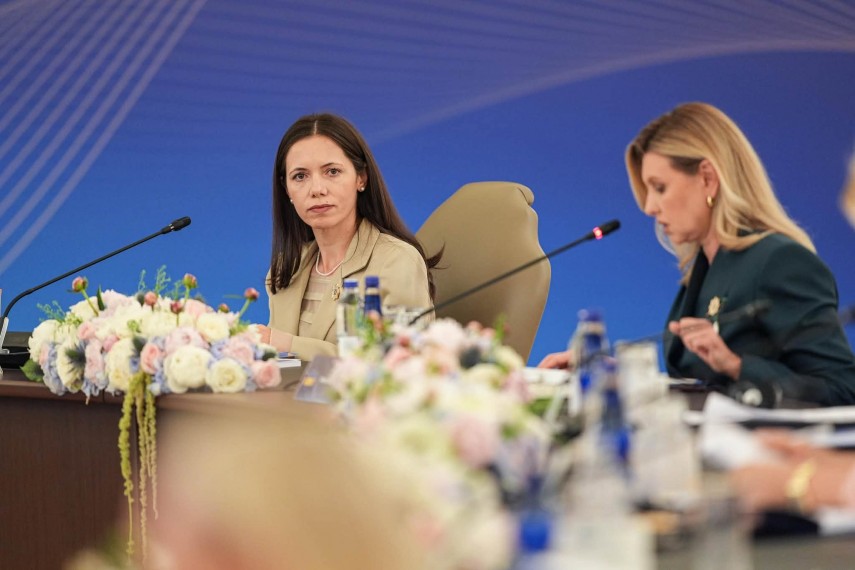 foto mirabela gradinaru la programul dedicat partenerilor liderilor nato a vorbit despre protejarea copiilor foto mirabela gradinaru la programul dedicat partenerilor liderilor nato a vorbit despre protejarea copiilor
