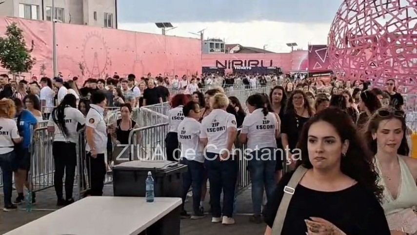 stiri constanta foto video a inceput oficial beach please 2026 mii de tineri au trecut portile festivalului stiri constanta foto video a inceput oficial beach please 2026 mii de tineri au trecut portile festivalului