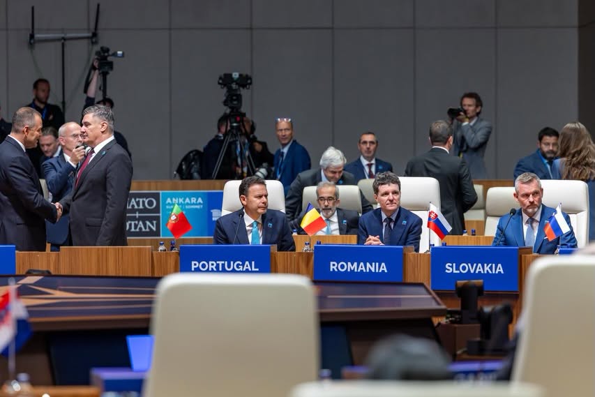 Sursă foto: Facebook/Nicușor Dan