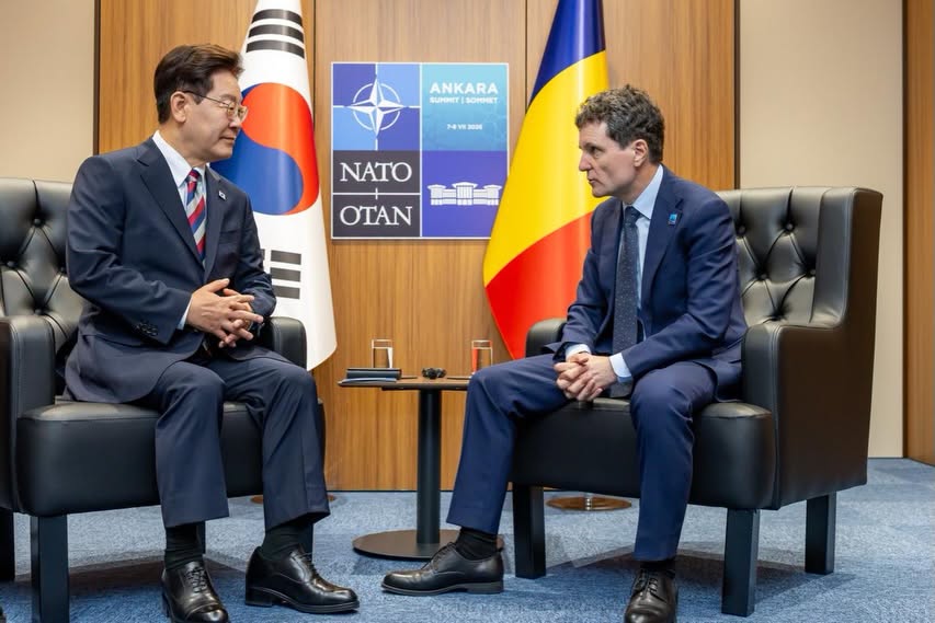 FOTO. Nicusor Dan, intalnire cu presedintele Republicii Coreea la Summitul NATO! Cooperarea in domeniul apararii, energiei si infrastructurii va fi consolidata