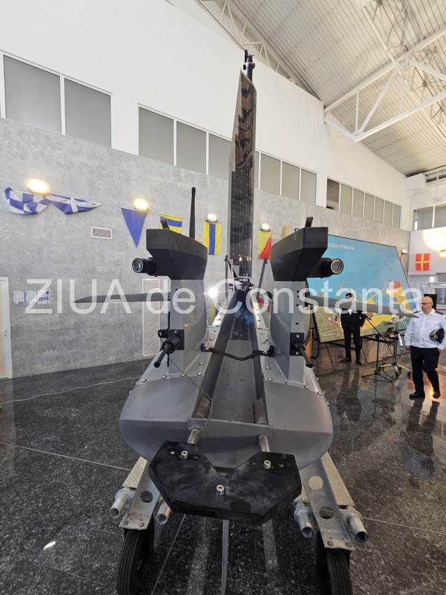 foto video securitate de ultima generatie in portul constanta garda de coasta testeaza o platforma maritima foto video securitate de ultima generatie in portul constanta garda de coasta testeaza o platforma maritima