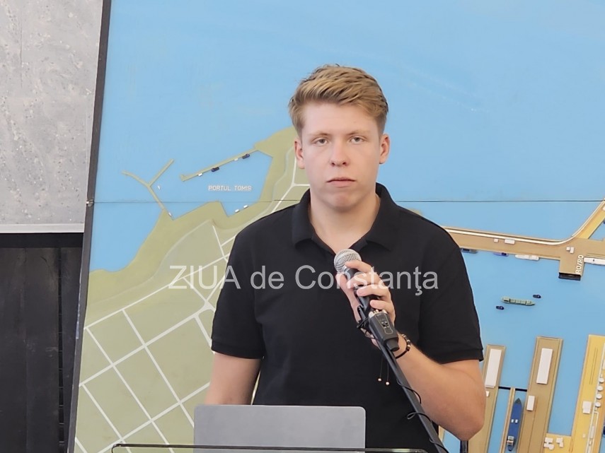 foto video securitate de ultima generatie in portul constanta garda de coasta testeaza o platforma maritima foto video securitate de ultima generatie in portul constanta garda de coasta testeaza o platforma maritima