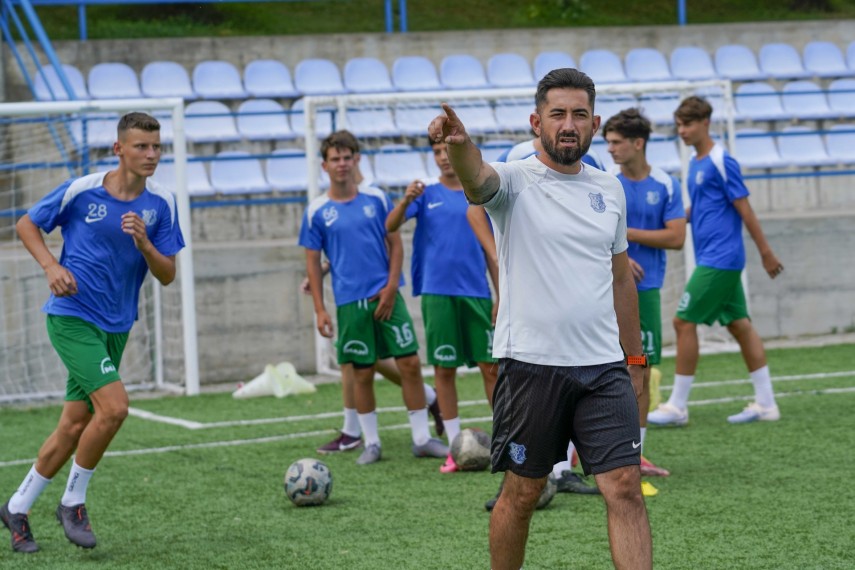 farul constanta echipele u 15 u 16 u 17 si u 18 au reluat pregatirea cu aceleasi standarde ridicate si farul constanta echipele u 15 u 16 u 17 si u 18 au reluat pregatirea cu aceleasi standarde ridicate si