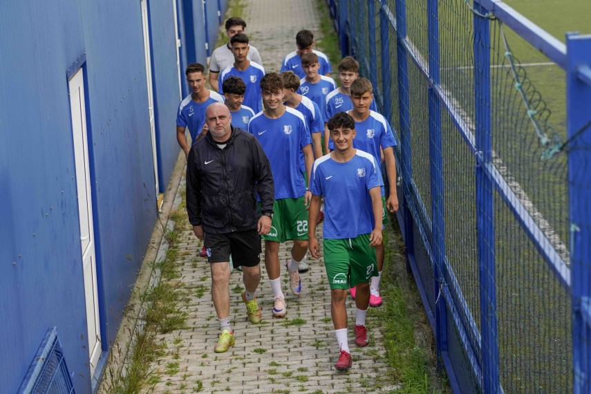 farul constanta echipele u 15 u 16 u 17 si u 18 au reluat pregatirea cu aceleasi standarde ridicate si farul constanta echipele u 15 u 16 u 17 si u 18 au reluat pregatirea cu aceleasi standarde ridicate si