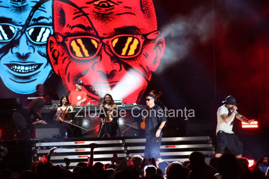 foto ziua 4 la beach please 2026 future si quavo au ridicat costinestiul in picioare 945676 foto ziua 4 la beach please 2026 future si quavo au ridicat costinestiul in picioare 945676