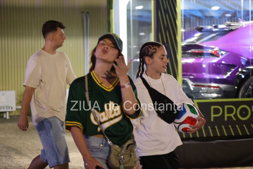 foto ziua 4 la beach please 2026 future si quavo au ridicat costinestiul in picioare 945676 foto ziua 4 la beach please 2026 future si quavo au ridicat costinestiul in picioare 945676