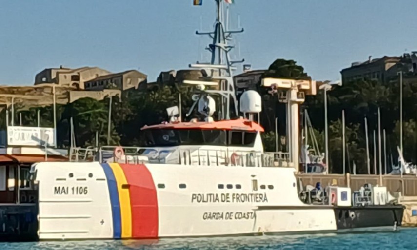 foto video politistii de frontiera romani au salvat 414 persoane pe marea mediterana in cadrul misiunii foto video politistii de frontiera romani au salvat 414 persoane pe marea mediterana in cadrul misiunii