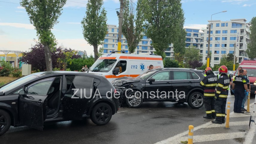 accident rutier in lant la intrare in statiunea mamaia zona aqua magic 945738 accident rutier in lant la intrare in statiunea mamaia zona aqua magic 945738