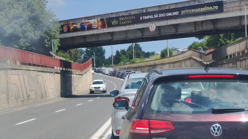 foto video atentie soferi trafic aglomerat pe dn39 pe sensul catre constanta 945806 foto video atentie soferi trafic aglomerat pe dn39 pe sensul catre constanta 945806