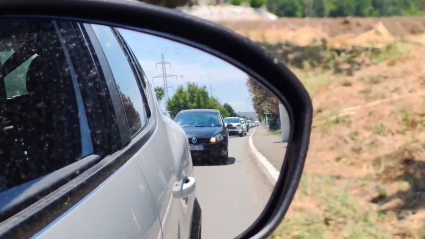 foto video atentie soferi trafic aglomerat pe dn39 pe sensul catre constanta 945806 foto video atentie soferi trafic aglomerat pe dn39 pe sensul catre constanta 945806