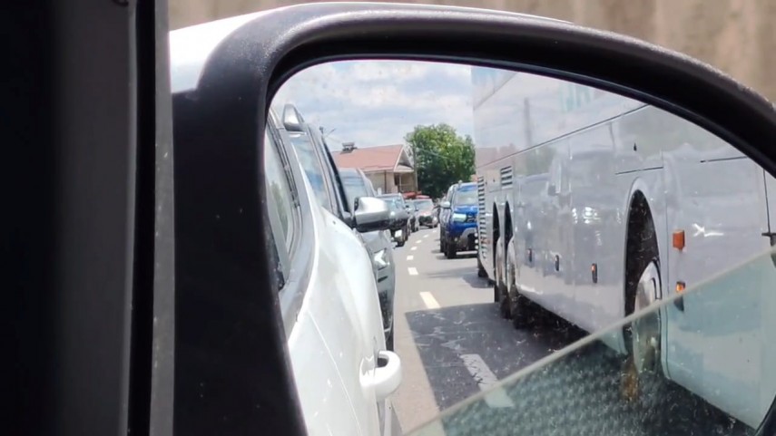 foto video atentie soferi trafic aglomerat pe dn39 pe sensul catre constanta 945806 foto video atentie soferi trafic aglomerat pe dn39 pe sensul catre constanta 945806