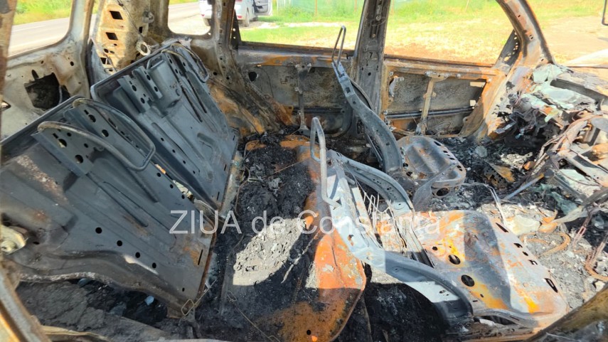 foto video imagini cu autoturismul si usa sediului politiei vama veche incendiate de un individ de 36 foto video imagini cu autoturismul si usa sediului politiei vama veche incendiate de un individ de 36
