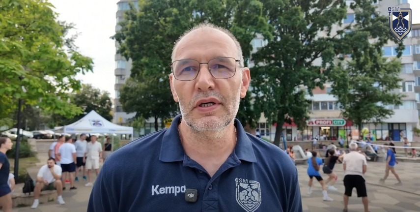 Radu Began, antrenor secund la echipa feminină de volei senioare. Sursa foto: captură Facebook (CSM Constanța)