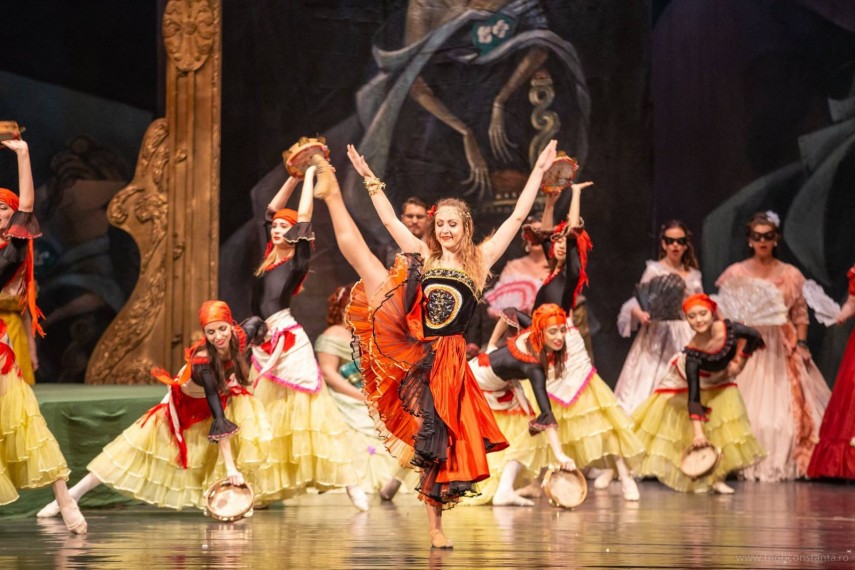 o seara plina de emotie la colegiul regina maria constanta teatrul oleg danovski invita publicul la spectacolul o seara plina de emotie la colegiul regina maria constanta teatrul oleg danovski invita publicul la spectacolul