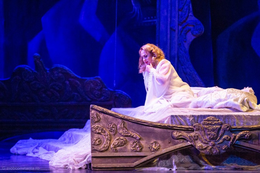 o seara plina de emotie la colegiul regina maria constanta teatrul oleg danovski invita publicul la spectacolul o seara plina de emotie la colegiul regina maria constanta teatrul oleg danovski invita publicul la spectacolul