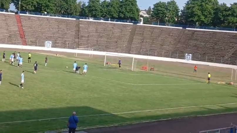 fotbal constructorul topraisar a pierdut si al doilea meci din grupa regionala a cupei romaniei galerie fotbal constructorul topraisar a pierdut si al doilea meci din grupa regionala a cupei romaniei galerie