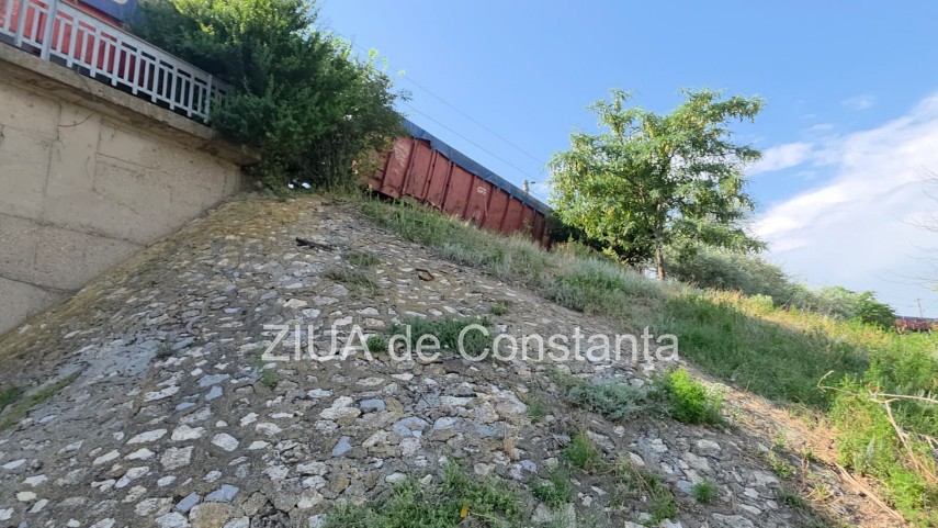 un vagon s a rasturnat iar alte patru au deraiat in regionala cfr palas din constanta 946242 un vagon s a rasturnat iar alte patru au deraiat in regionala cfr palas din constanta 946242