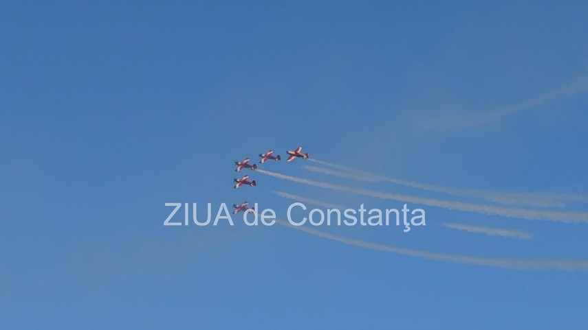 foto video atmosfera incendiara la deschiderea nibiru zeci de mii de oameni prezenti la debutul noii foto video atmosfera incendiara la deschiderea nibiru zeci de mii de oameni prezenti la debutul noii