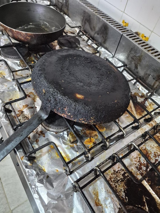 foto anpc a aplicat amenzi de aproximativ 3 milioane de lei ce nereguli au fost constatate 946340 foto anpc a aplicat amenzi de aproximativ 3 milioane de lei ce nereguli au fost constatate 946340