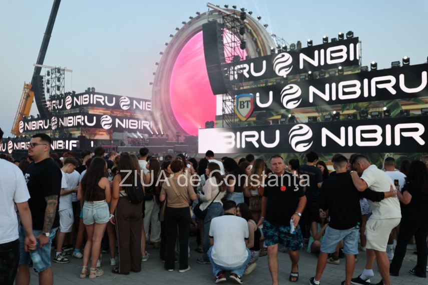foto inna a facut senzatie in prima seara pe scena de la galaxia primul festival din programul nibiru foto inna a facut senzatie in prima seara pe scena de la galaxia primul festival din programul nibiru