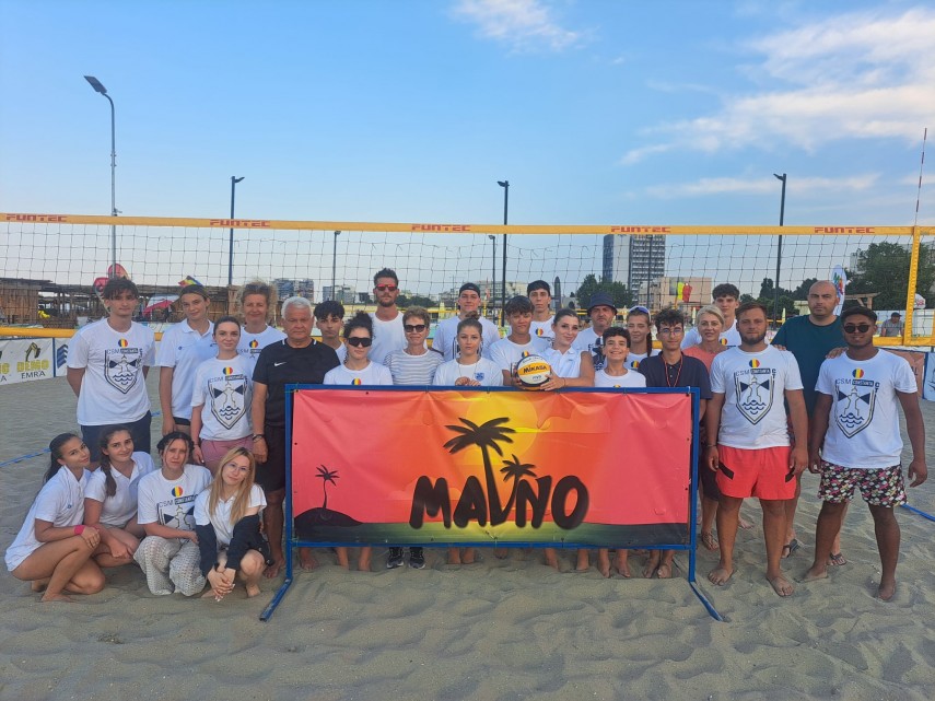 foto video turneu de beach volley la mamaia in memoria regretatului paul camui 946453 foto video turneu de beach volley la mamaia in memoria regretatului paul camui 946453