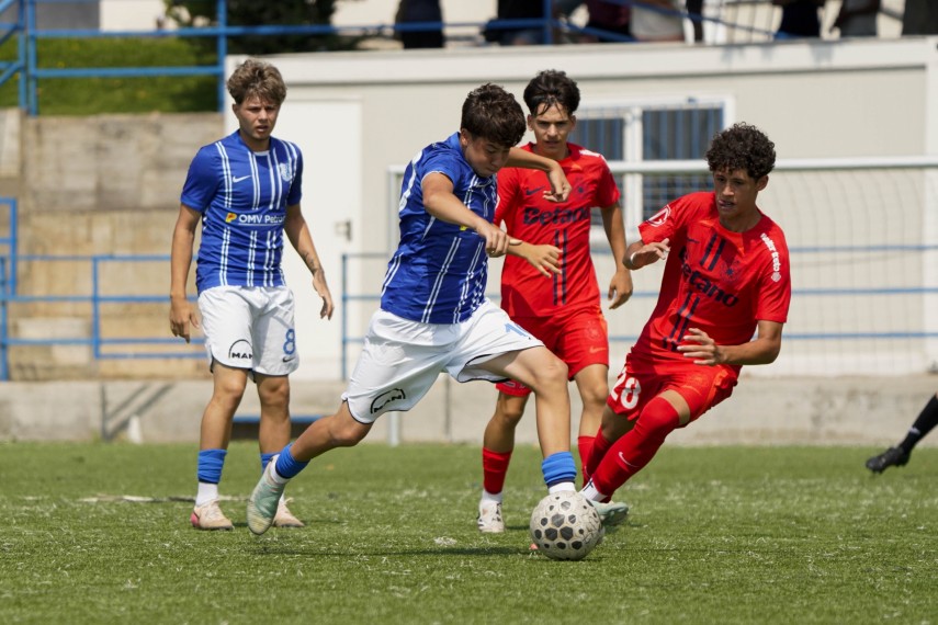 Sursa foto: Academia Hagi