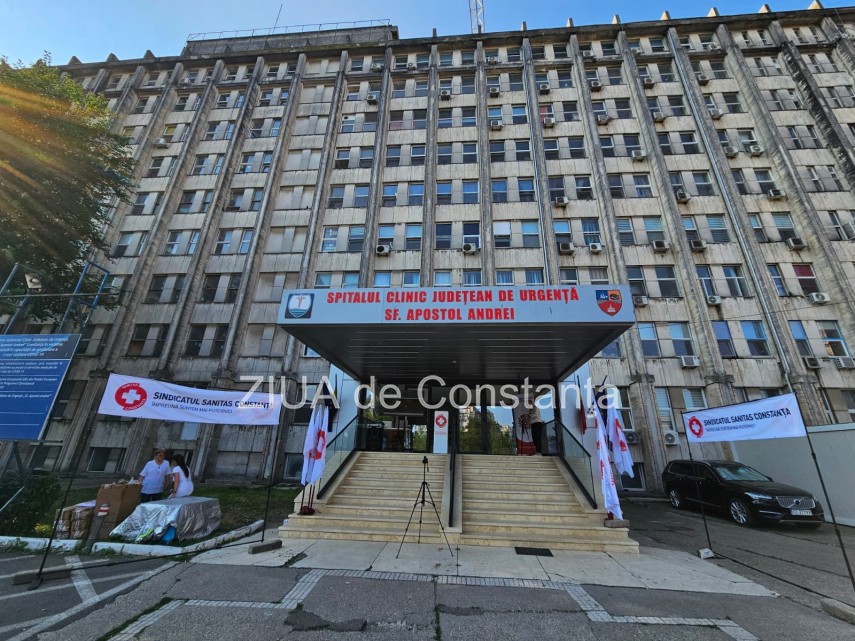 foto video greva de avertisment in spitalele din constanta medicii si personalul sanitas protesteaza foto video greva de avertisment in spitalele din constanta medicii si personalul sanitas protesteaza