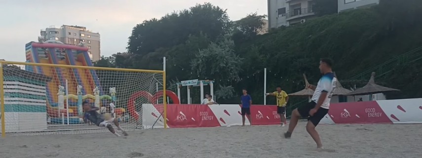 fotbal pe plaja elite referees invingatoare in prima editie a cupei de vara a arbitrilor constanteni fotbal pe plaja elite referees invingatoare in prima editie a cupei de vara a arbitrilor constanteni