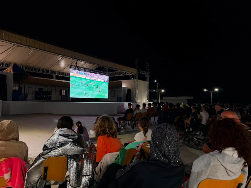finala campionatului mondial 2026 urmarita pe impresionantul ecran led din centrul civic al comunei cumpana finala campionatului mondial 2026 urmarita pe impresionantul ecran led din centrul civic al comunei cumpana