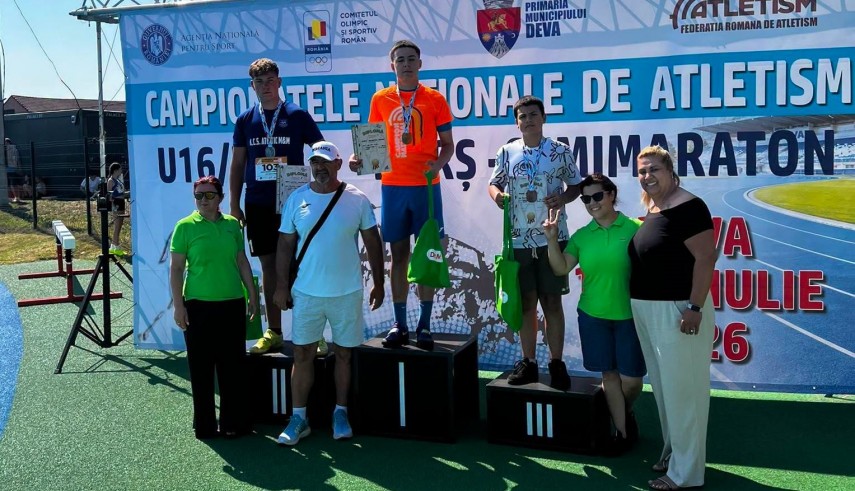 gemenii andrei si ionut tiripan din cernavoda campioni nationali under 16 cei mai buni din tara la aruncarea gemenii andrei si ionut tiripan din cernavoda campioni nationali under 16 cei mai buni din tara la aruncarea