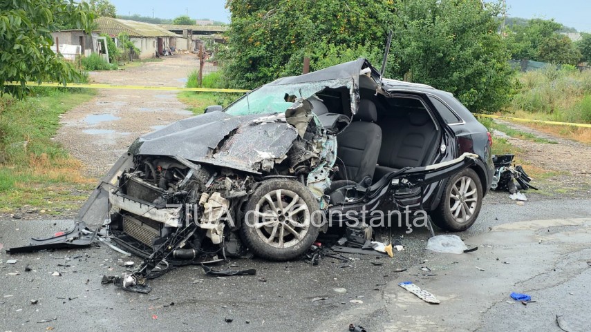 grav accident rutier intre agigea si techirghiol doua victime incarcerate 946895 grav accident rutier intre agigea si techirghiol doua victime incarcerate 946895