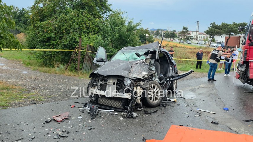 grav accident rutier intre agigea si techirghiol doua victime incarcerate 946895 grav accident rutier intre agigea si techirghiol doua victime incarcerate 946895