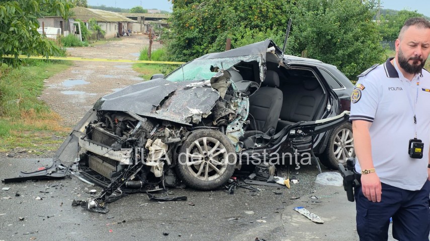 grav accident rutier intre agigea si techirghiol doua victime incarcerate 946895 grav accident rutier intre agigea si techirghiol doua victime incarcerate 946895