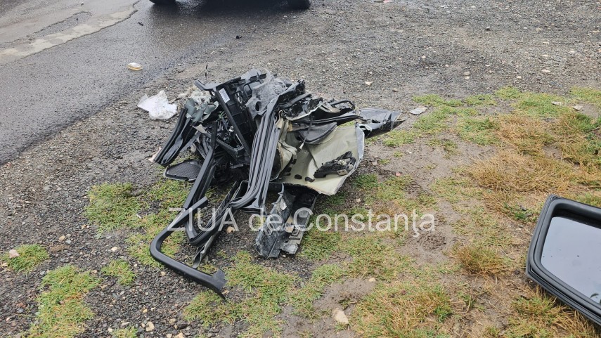 grav accident rutier intre agigea si techirghiol doua victime incarcerate 946895 grav accident rutier intre agigea si techirghiol doua victime incarcerate 946895