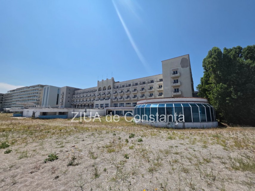 fotoreportaj degradare avansata si blocaj financiar la hotelul rex perla din mamaia salvata de la licitatie fotoreportaj degradare avansata si blocaj financiar la hotelul rex perla din mamaia salvata de la licitatie