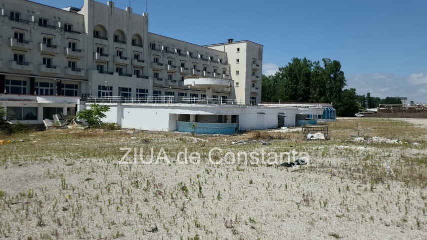 fotoreportaj degradare avansata si blocaj financiar la hotelul rex perla din mamaia salvata de la licitatie fotoreportaj degradare avansata si blocaj financiar la hotelul rex perla din mamaia salvata de la licitatie