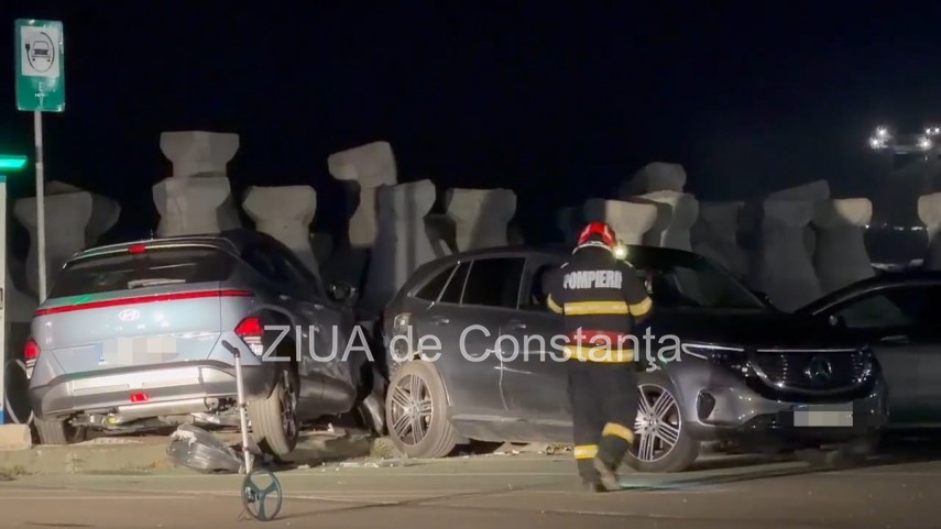 foto video pompierii si criminalistii intervin in parcarea de la poarta 1 din constanta in urma unui foto video pompierii si criminalistii intervin in parcarea de la poarta 1 din constanta in urma unui